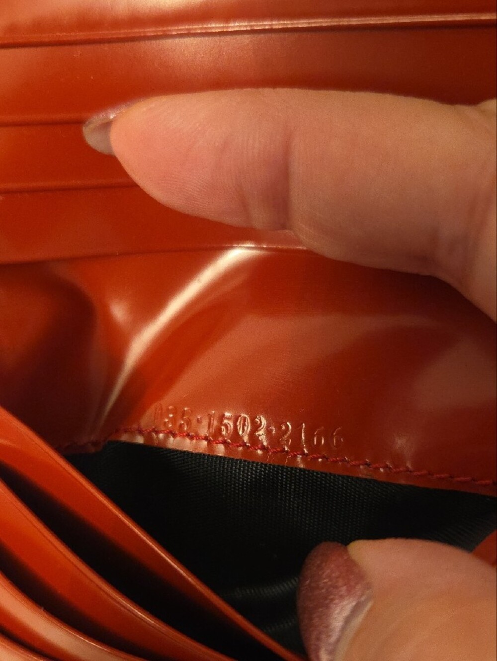 Gucci Red Patent Cardholder Wallet - Picture 12 of 12